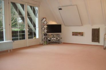Wohnbereich mit Loggia.jpg