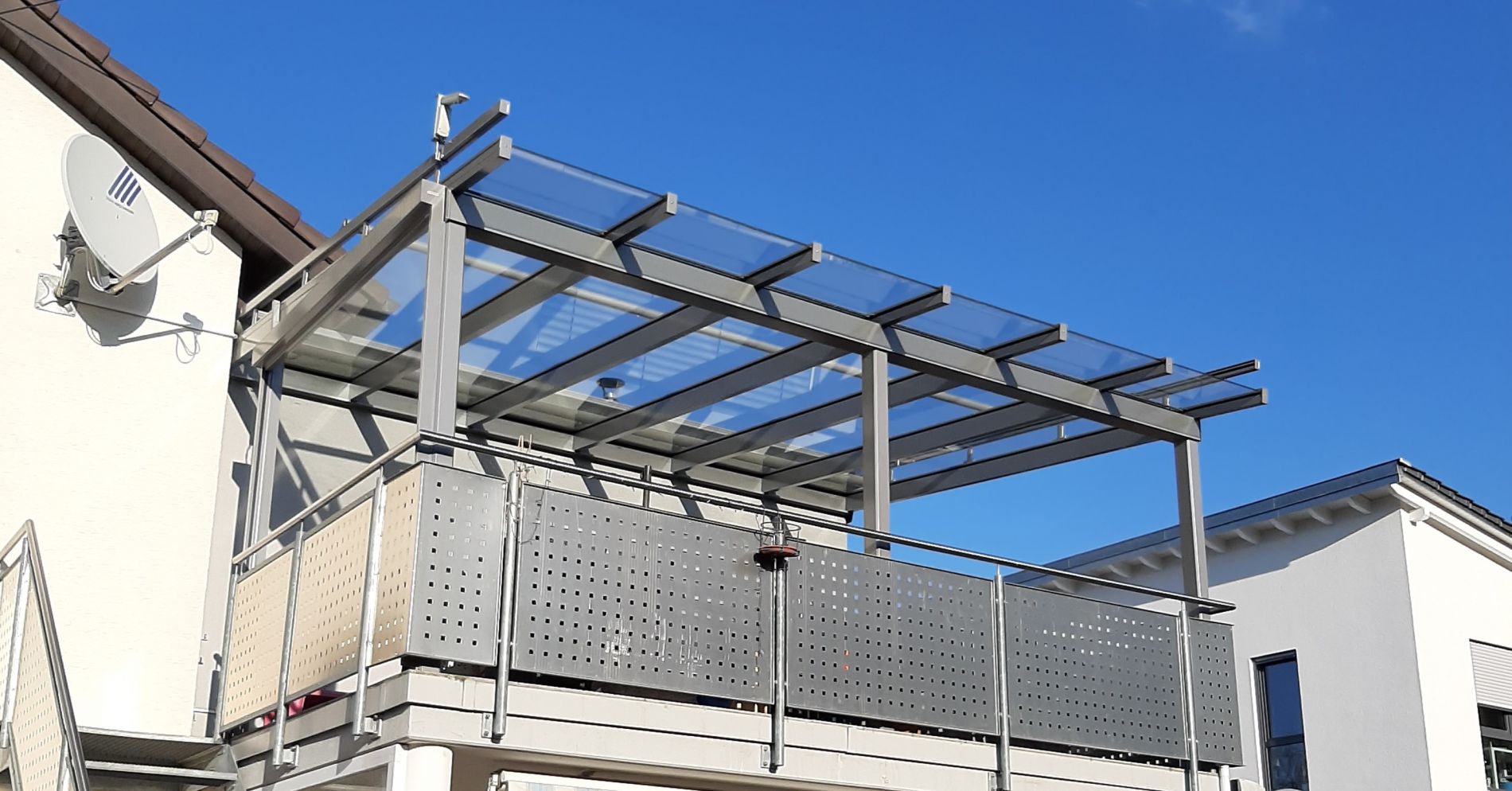 *Einziehen und Wohlfühlen* sehr schöne 4,5-Zimmer Wohnung mit Garten in Bad Bellingen - Photo 2